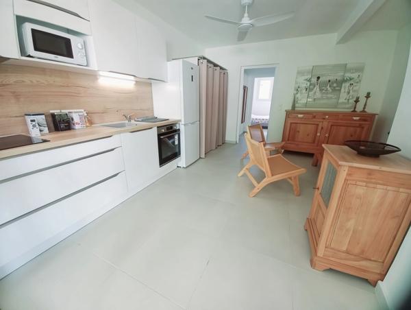 Villa premium T3 & son T2 à vendre à SAINTE ANNE Bourg (971) Guadeloupe -