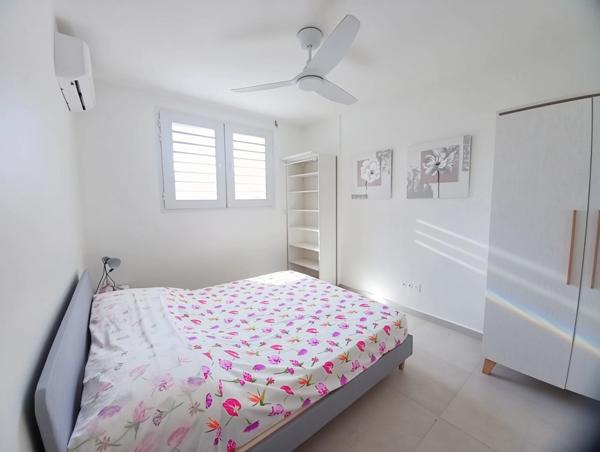 Villa premium T3 & son T2 à vendre à SAINTE ANNE Bourg (971) Guadeloupe -