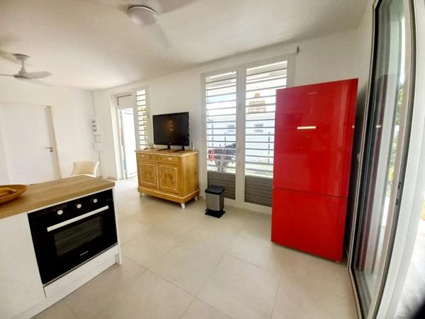 Villa premium T3 & son T2 à vendre à SAINTE ANNE Bourg (971) Guadeloupe -