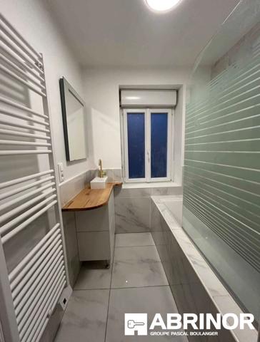 Double amiénoise divisée – 100 m² – Forte rentabilité – Jardin & dépendances AMIENS