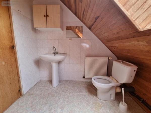 Maison à vendre à Callac dans les Côtes-d'Armor (22160), ref : 29066-1068140