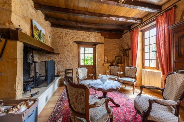 Maison ancienne - Gourdon Secteur Gourdon - Superbe ensemble immobilier en pierre sur 1ha63 paysagers avec piscine chauffée