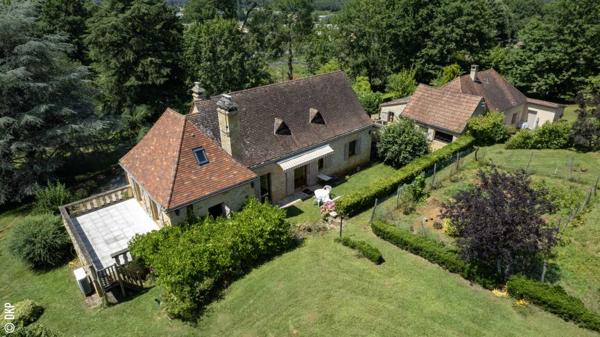 Maison ancienne - Gourdon Secteur Gourdon - Superbe ensemble immobilier en pierre sur 1ha63 paysagers avec piscine chauffée