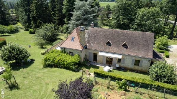 Maison ancienne - Gourdon Secteur Gourdon - Superbe ensemble immobilier en pierre sur 1ha63 paysagers avec piscine chauffée