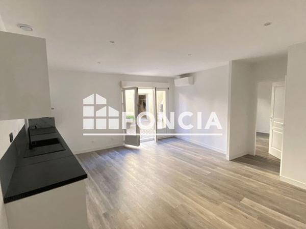 Location Appartement 2 pièces 44 m² - 7 RUE DES ECOLES Grabels 34790