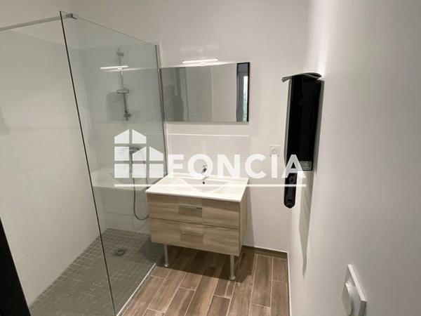 Location Appartement 2 pièces 44 m² - 7 RUE DES ECOLES Grabels 34790