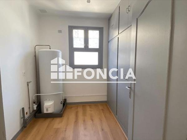 Location Appartement 4 pièces 117.75 m² - 15 RUE DE BAGNERES Lourdes 65100