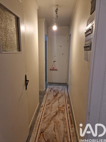 Appartement à vendre 3 pièces 61 m² Saint-Jean-de-la-Ruelle