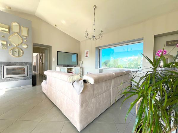 Maison Divatte Sur Loire 6 pièce(s) 175 m2 , Divatte sur loire Maison Divatte Sur Loire 6 pièce(s) 175 m2 , Divatte sur loire