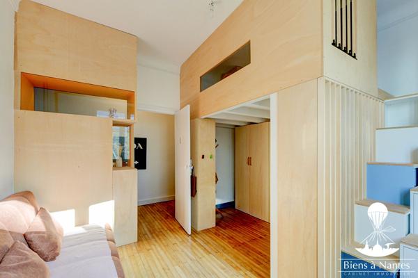 A vendre appartement T3 rénové Nantes Hyper Centre , Nantes A vendre appartement T3 rénové Nantes Hyper Centre , Nantes