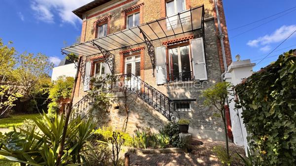 Maison de ville de 210 m²