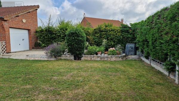 Maison à louer à Oignies dans le Pas-de-Calais (62590), ref : 62032-L857