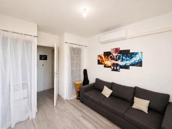 Joli duplex proche du lycée international
