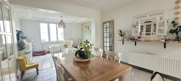 Maison de ville à vendre à Coudekerque-Branche dans le Nord (59210), ref : F6041