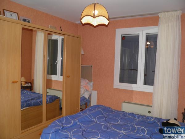 Maison
                                                                                                                                                                                                                                                                                                                        4 pièce(s)                                                                                                                                                                                                          3 chambre(s)                                                                                                                                                                                                          103  m²