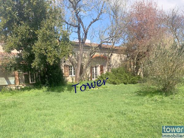 Maison
                                                                                                                                                                                                                                                                                                                        6 pièce(s)                                                                                                                                                                                                          4 chambre(s)                                                                                                                                                                                                          160  m²