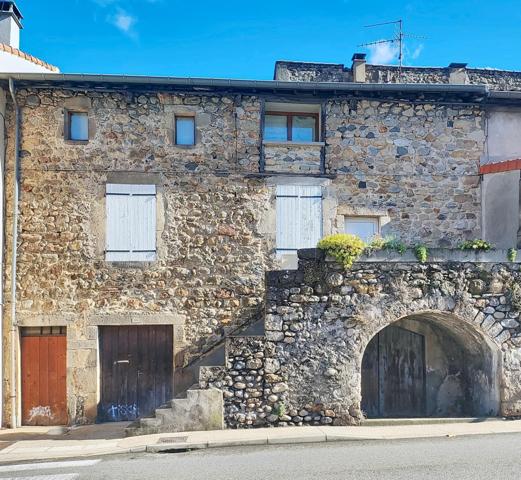 A saisir maison en pierre de 123M² au coeur de LABEGUDE