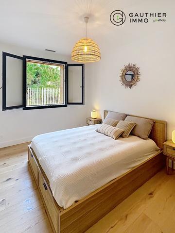 Maison
         4 pièces
        - 100 m²