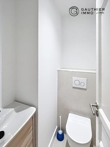 Maison
         4 pièces
        - 100 m²