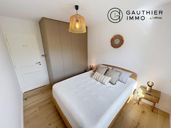 Maison
         4 pièces
        - 100 m²