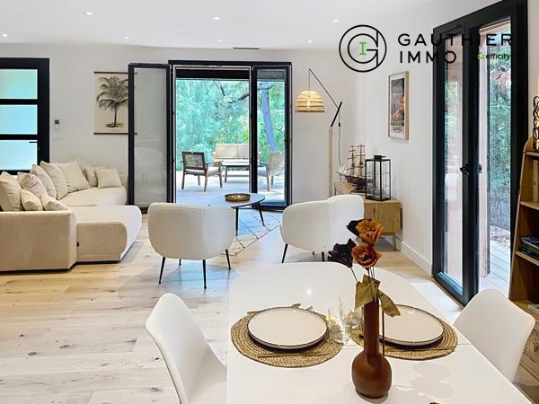 Maison
         4 pièces
        - 100 m²