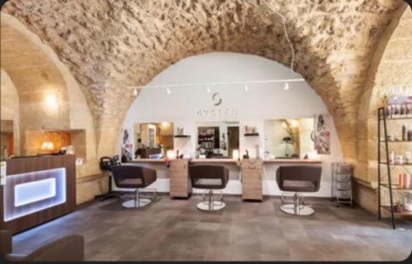 La Roque d'Anthéron - Salon de coiffure
