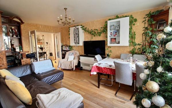 Appartement à vendre    4 pièces • 86 m2 Clichy