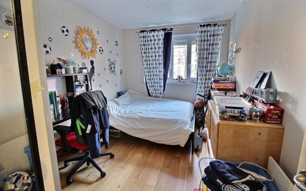 Appartement à vendre    4 pièces • 86 m2 Clichy