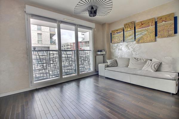 Appartement aux Docks de  Saint Ouen de  Sur Seine 2 pièces 41 m2