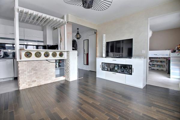 Appartement aux Docks de  Saint Ouen de  Sur Seine 2 pièces 41 m2