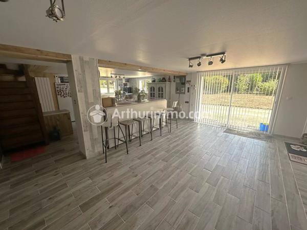 Vente Maison 8 pièces 239 m2 à Saint-Astier