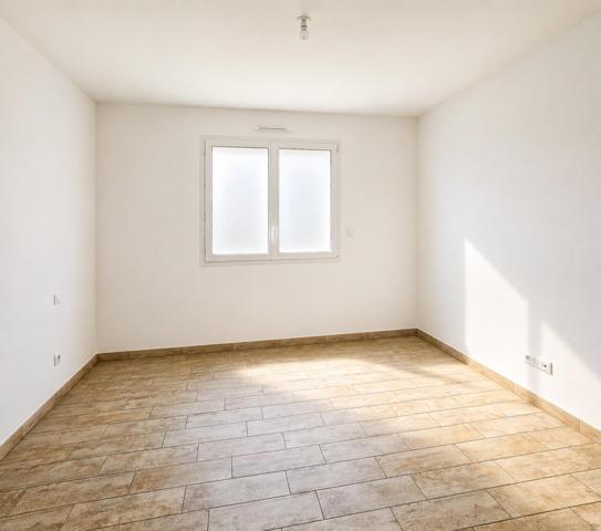 Maison à LA SUZE-SUR-SARTHE, 72210 - 5 pièces 115m²