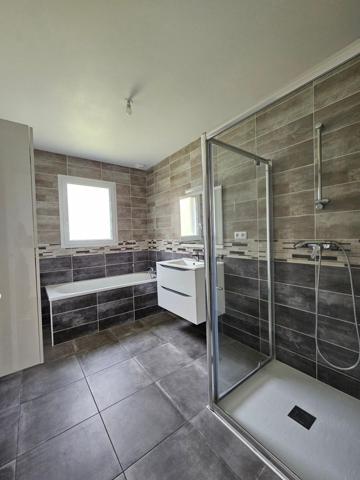 Maison à LA SUZE-SUR-SARTHE, 72210 - 5 pièces 115m²