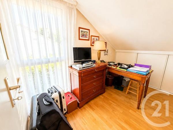 Maison à vendre  5 pièces - 112,95 m 2   L ISLE ADAM  - 95