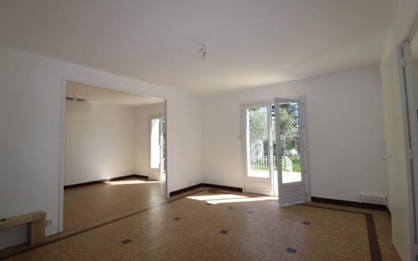 Maison à vendre    3 pièces •  Saint-Maximin-la-Sainte-Baume