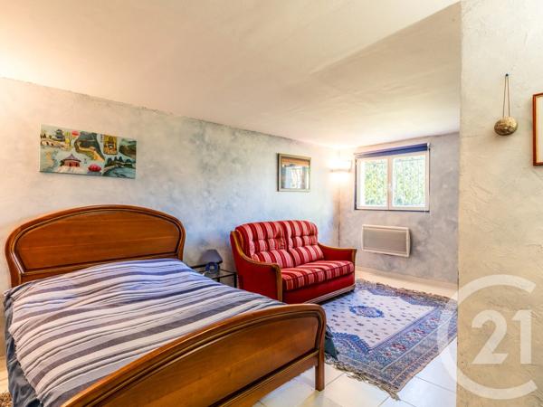 Maison à vendre  5 pièces - 133 m 2   MONTMERLE SUR SAONE  - 01