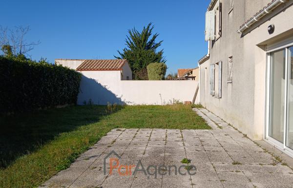 MAISON 4 PIECES - 88 M2 - 300 M CENTRE VILLE