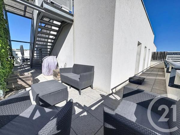 Appartement F4 à vendre  4 pièces - 76 m 2   LYON  - 69007