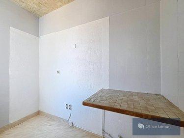Appartement à vendre à Ferney-Voltaire dans l'Ain (01210), ref : 01047-826
