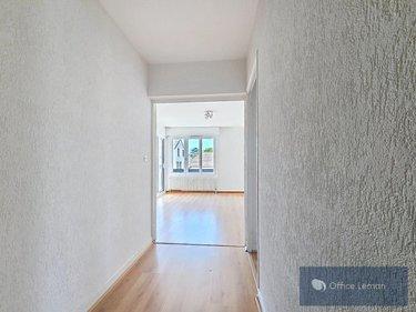 Appartement à vendre à Ferney-Voltaire dans l'Ain (01210), ref : 01047-826