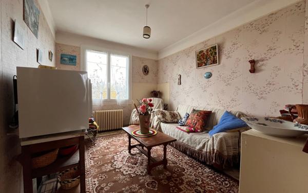 Maison à vendre    5 pièces • 105 m2 Saint-Yorre