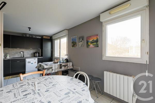 Appartement T2 à vendre  2 pièces - 51 m2 FONTAINE - 38