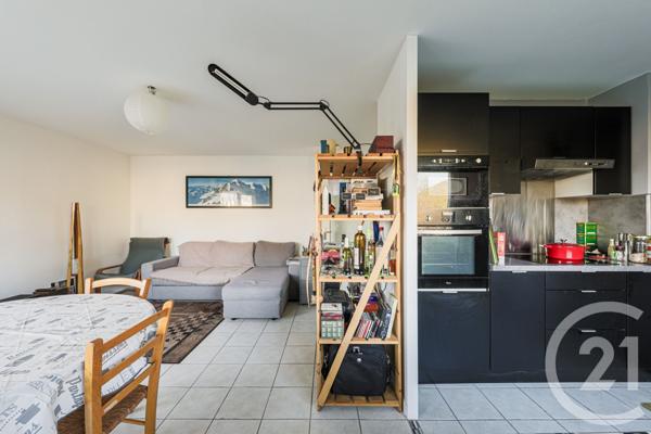 Appartement T2 à vendre  2 pièces - 51 m2 FONTAINE - 38