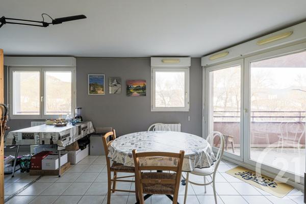 Appartement T2 à vendre  2 pièces - 51 m2 FONTAINE - 38