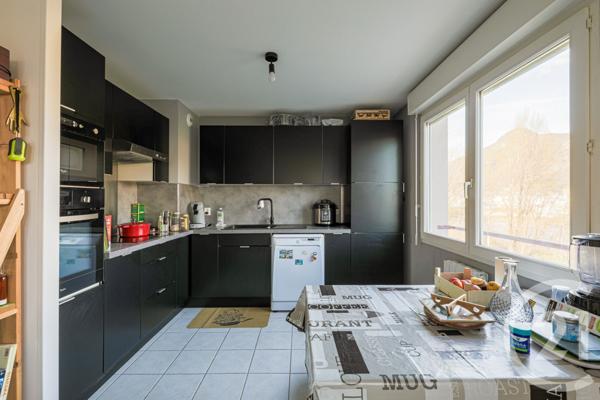 Appartement T2 à vendre  2 pièces - 51 m2 FONTAINE - 38