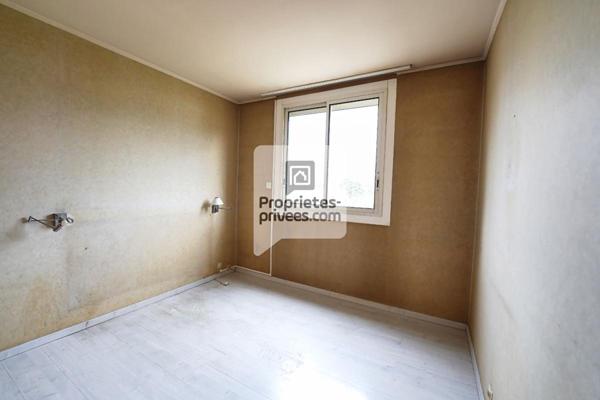 GRENOBLE BAJATIERE Grand T4 de 92m2 + 2 Caves
