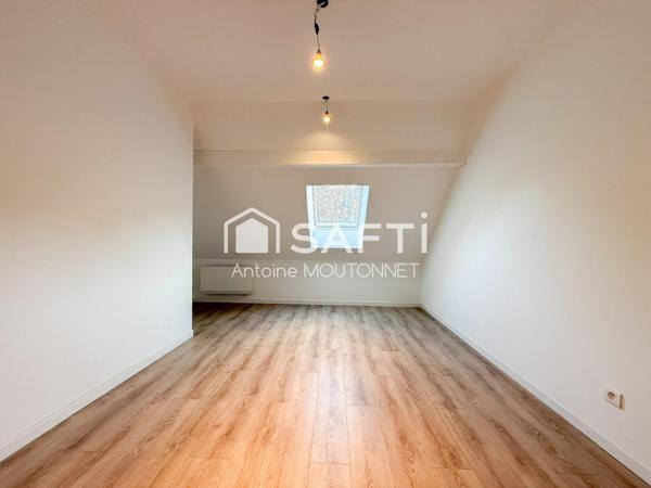 Maison contemporaine neuve avec une terrasse exceptionnelle