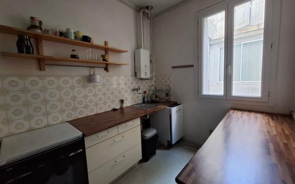 Appartement à vendre    3 pièces • 50 m2 Bordeaux