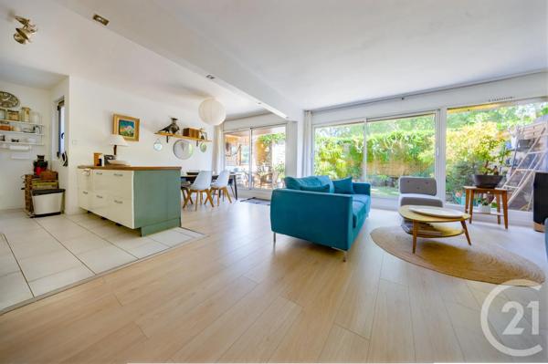 Appartement F4 à vendre  5 pièces - 87,60 m 2   CROSNE  - 91