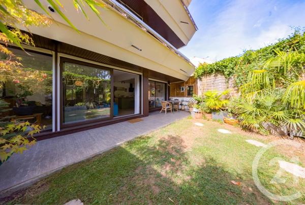 Appartement F4 à vendre  5 pièces - 87,60 m 2   CROSNE  - 91